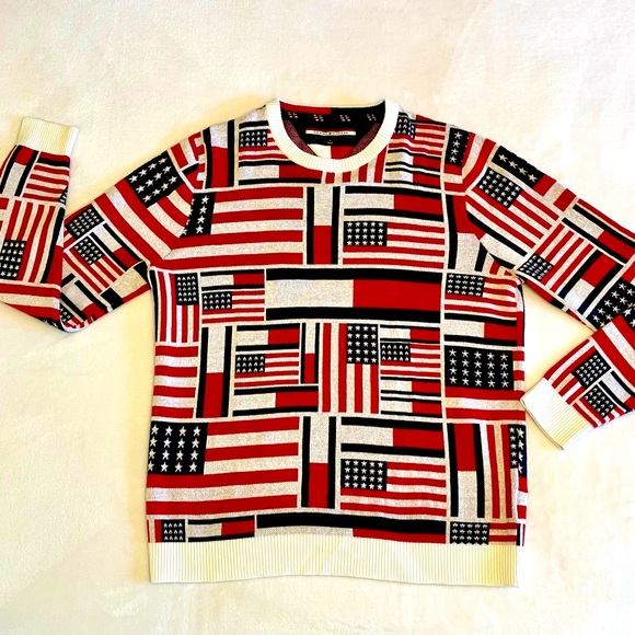 Tommy Hilfiger Other - TOMMY HILFIGER USA American Flag Sweater Mens Large RARE Patriotic Pullover